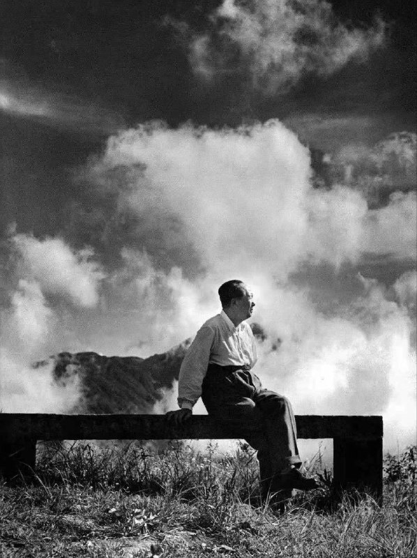 纪念毛泽东同志